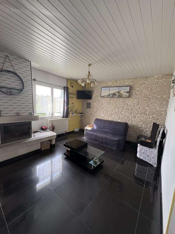 Maison 83 m² à Regniere-Ecluse  - photo 3