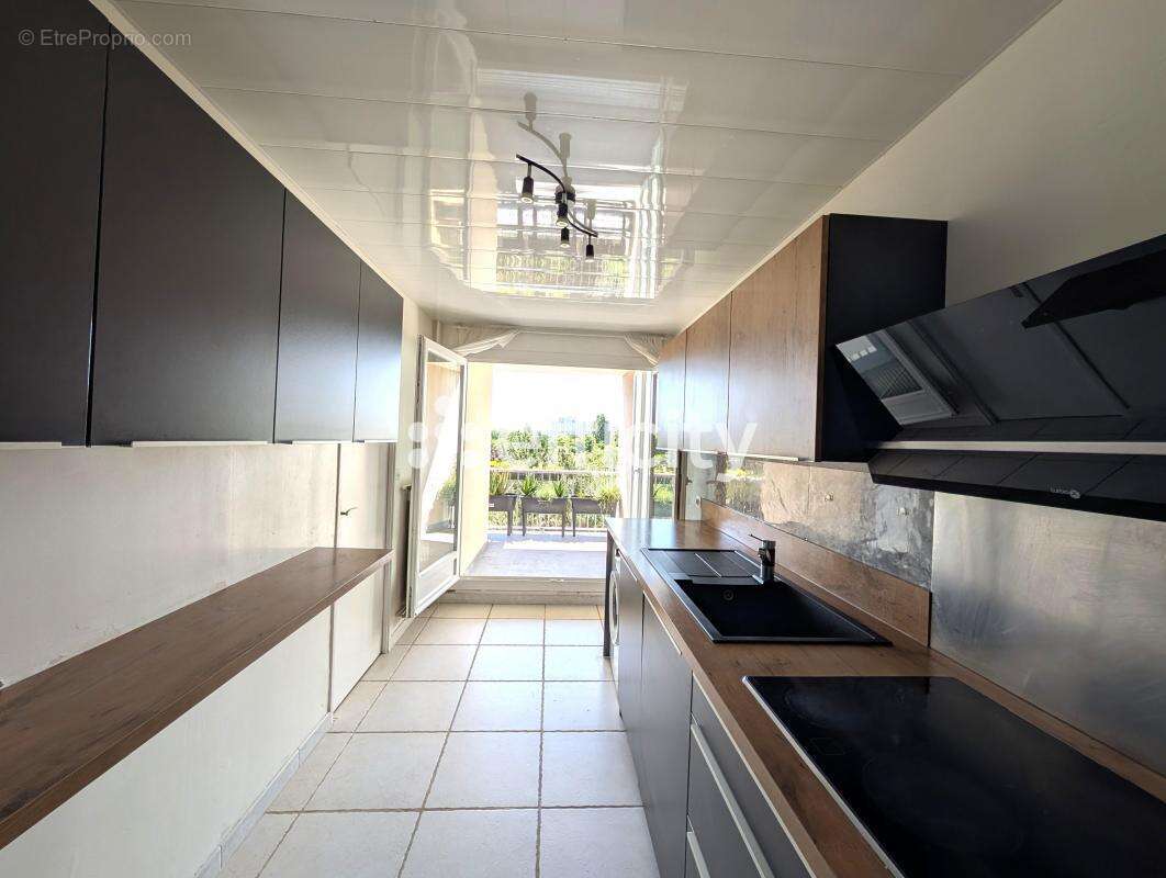 Appartement à ENGHIEN-LES-BAINS
