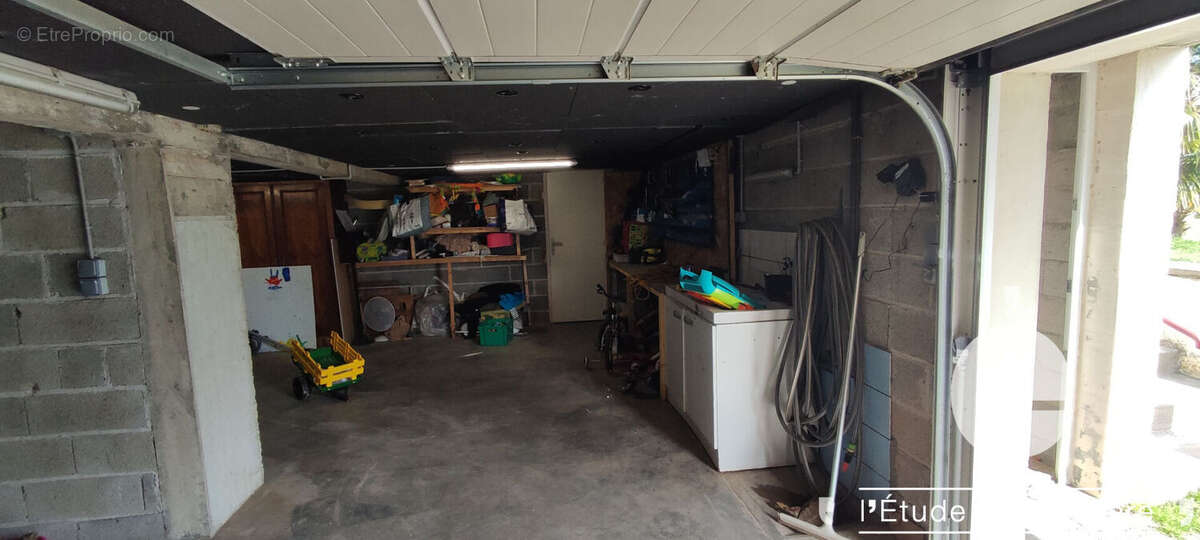 Maison à SAINT-GERMAIN-LE-GUILLAUME