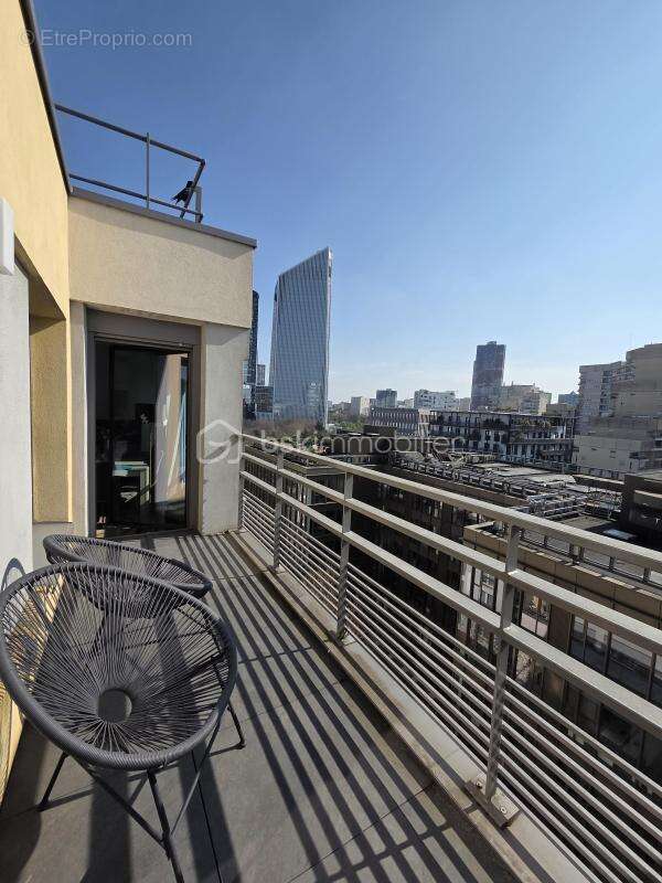 Appartement à NANTERRE