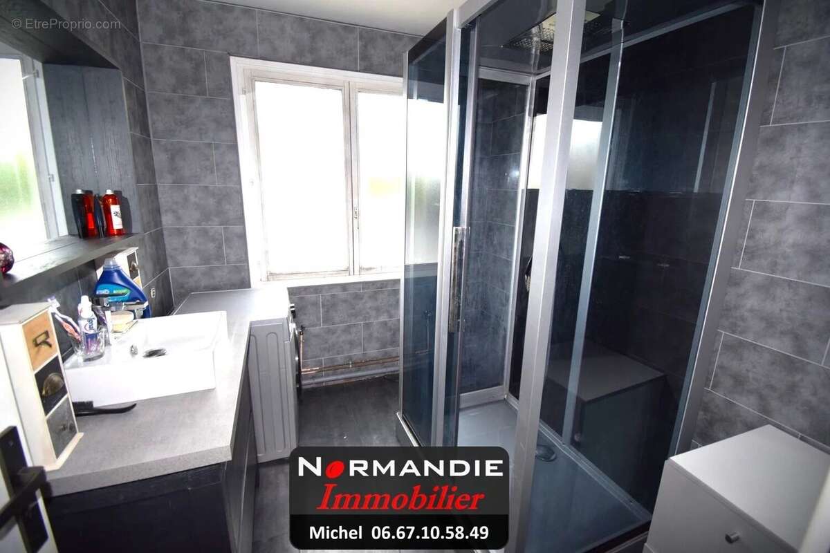 Maison à SAINT-OUEN-DU-BREUIL