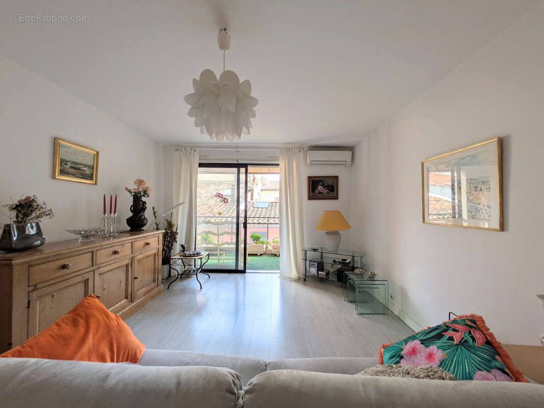 Appartement à SANARY-SUR-MER