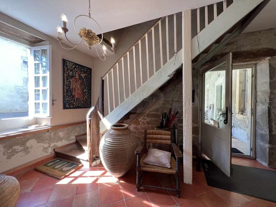 Maison à PUYLAURENS