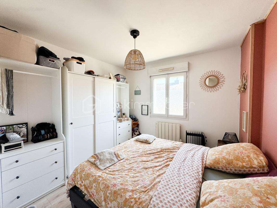 Maison à SAINT-PIERRE-LA-COUR