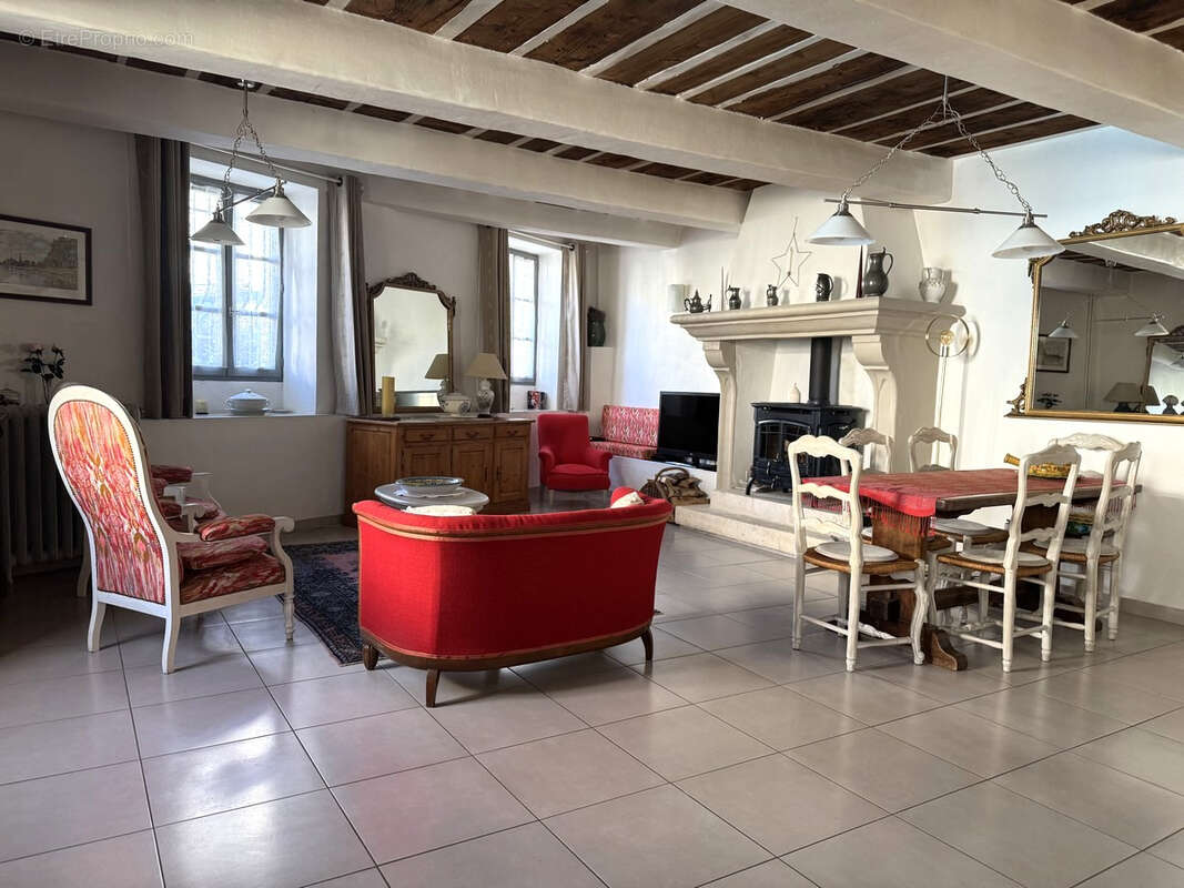 Maison à ROCHEFORT-DU-GARD