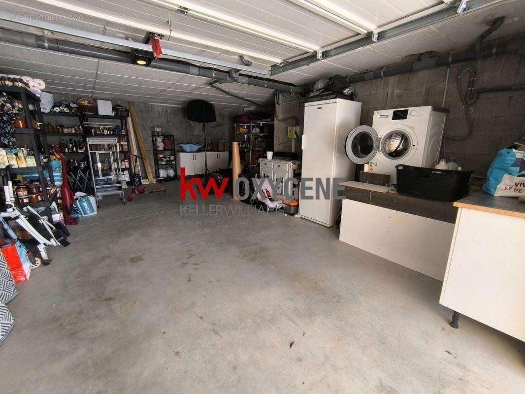 Appartement à TRESSERRE