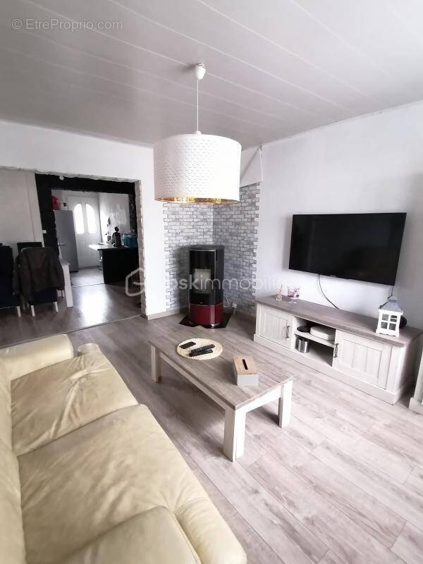 Maison à ANICHE