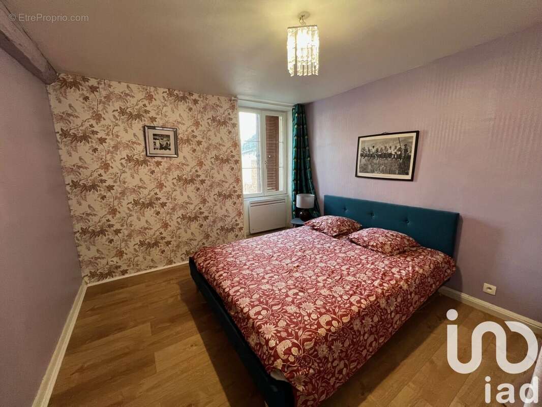 Photo 6 - Maison à SAINT-CYR-SUR-MORIN