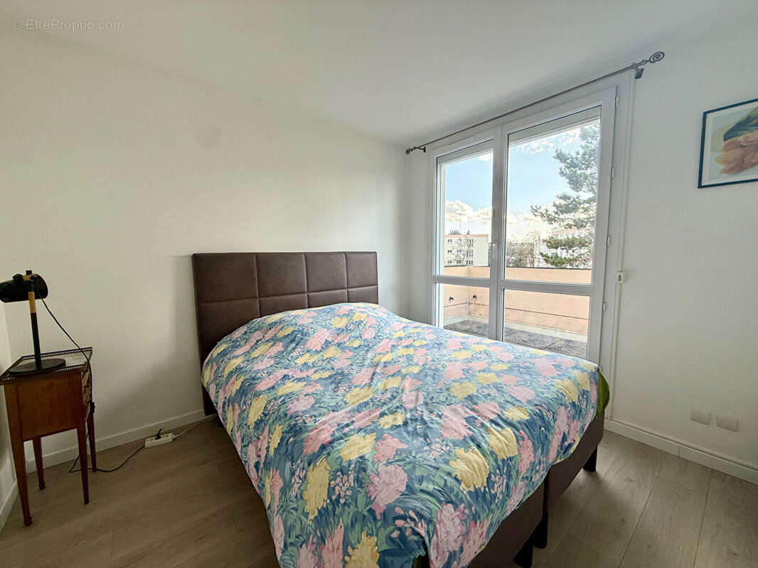 Appartement à YERRES