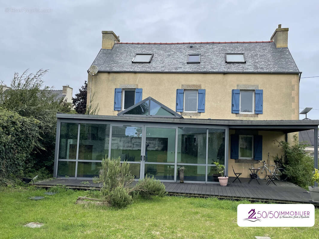 Maison à PLOUDANIEL