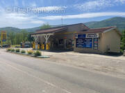 Appartement à SAINT-PIERRE-DE-RIVIERE