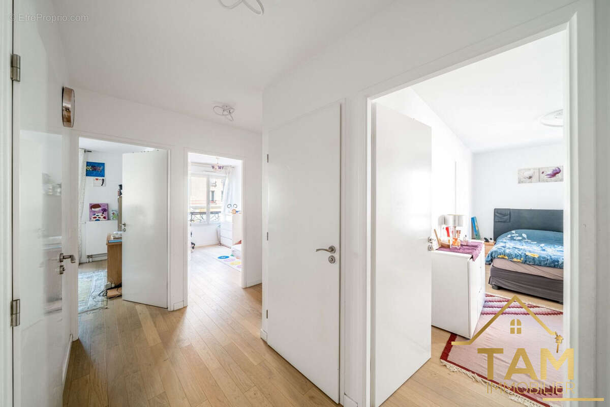 Appartement à SURESNES