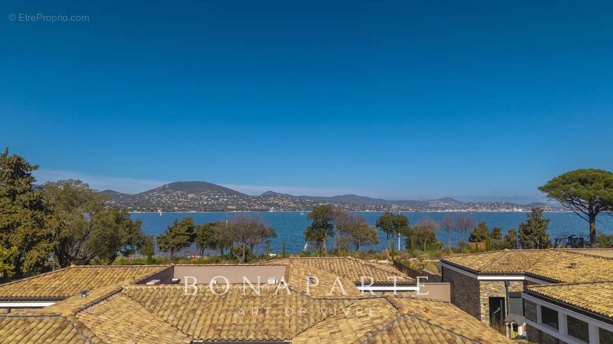 SAINT-TROPEZ - GASSIN [VILLE] – Exclusivité : Superbe villa-appartement en duplex avec vue mer exceptionnelle - photo 3