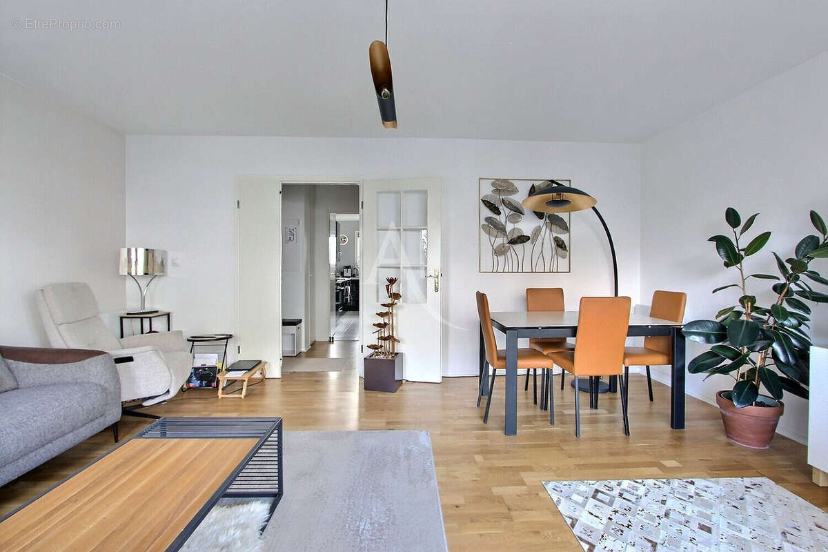 Appartement à ASNIERES-SUR-SEINE