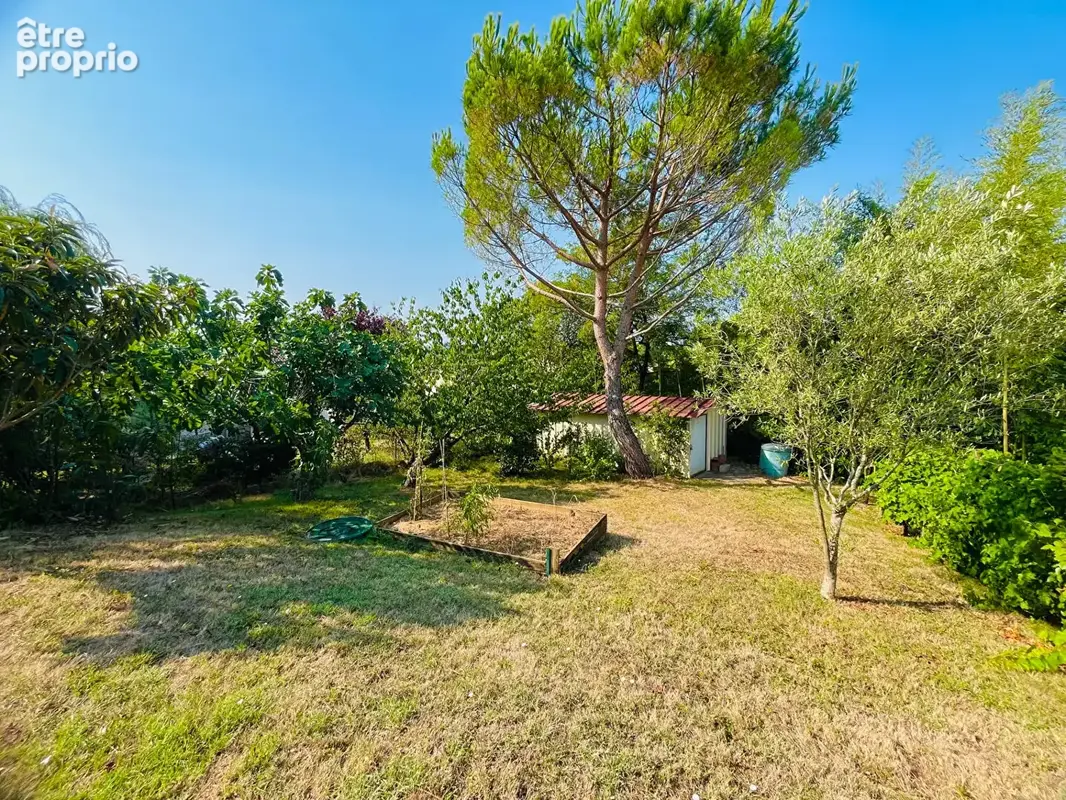 Villeneuve/Lot, secteur Eysses, maison de plain pied avec jardin et garage - photo 13