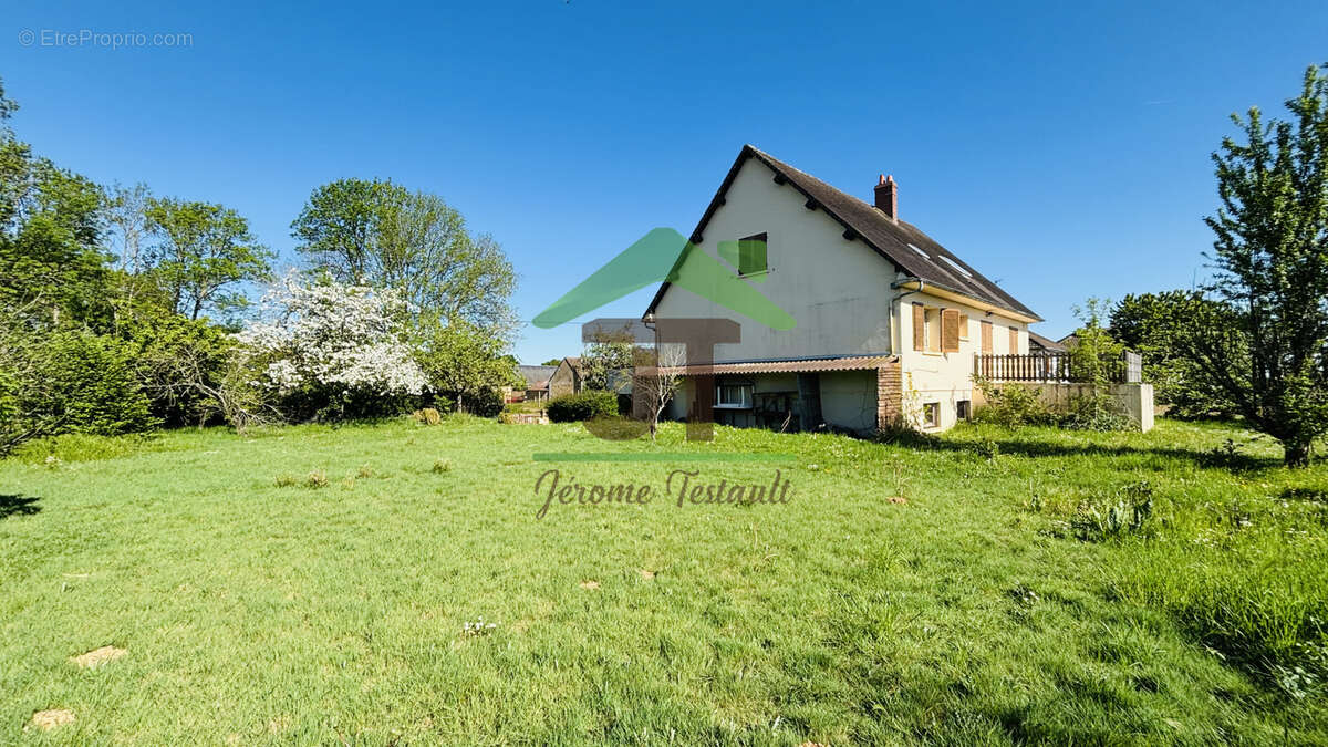 Maison à BONNEVAL