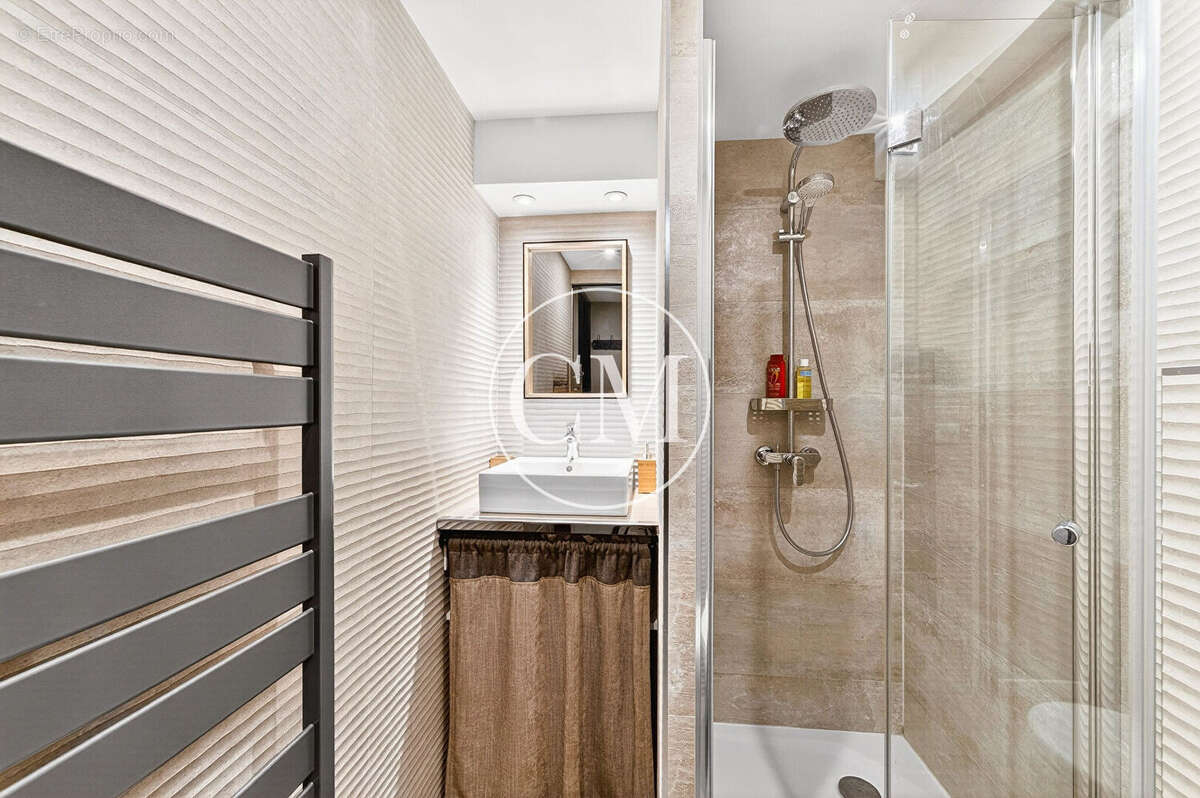 Maison à LES BREVIAIRES