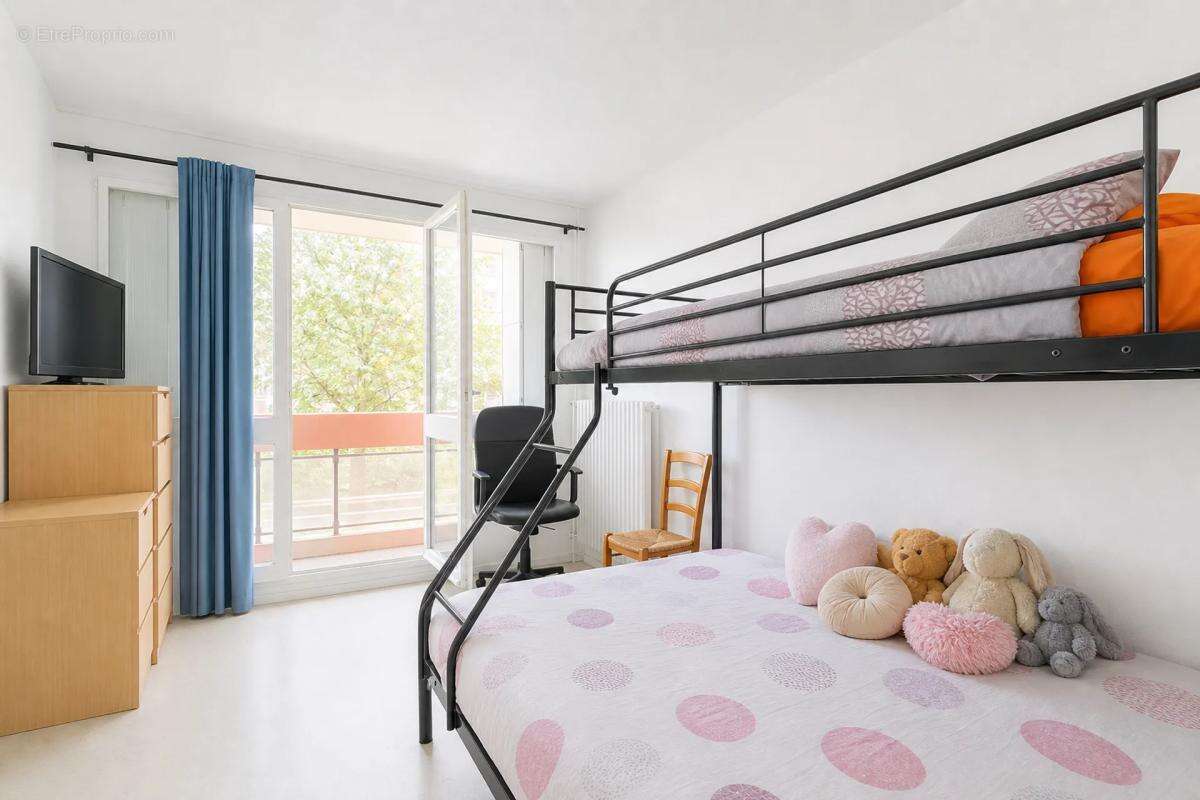 Lumineux T2 avec balcon à Épinay-sur-Seine - photo 7