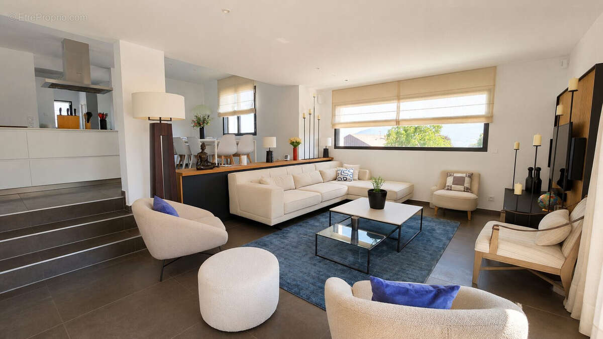 Maison 164 m² à Reignier  - photo 3