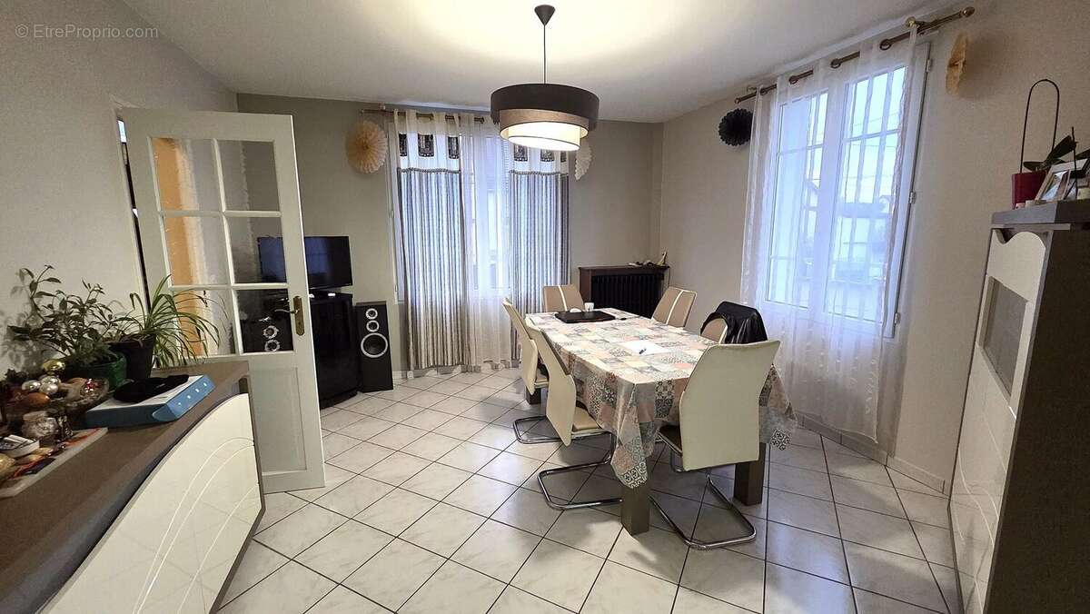 Maison à VILLEPARISIS