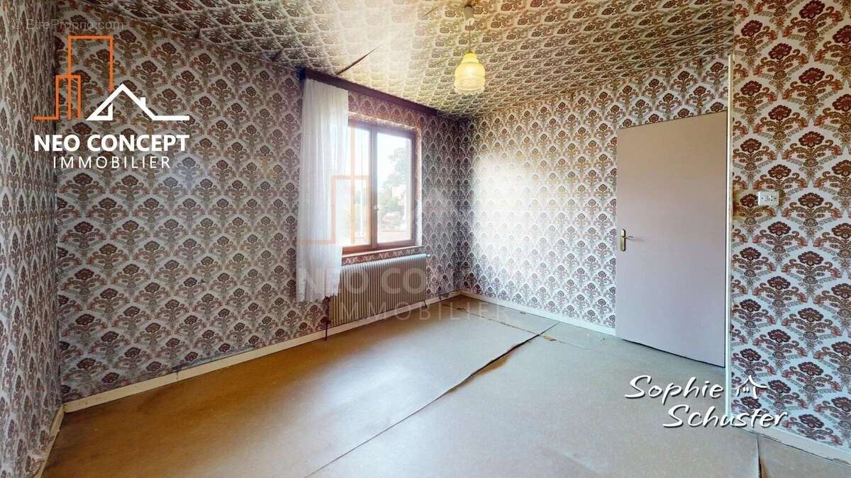 Bungalow avec potentiel, à rénover et au calme - photo 9