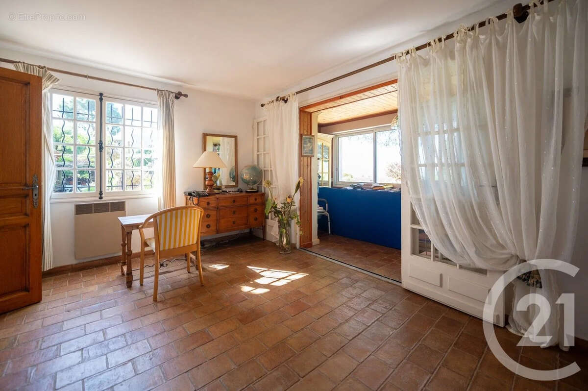 Maison à LE LAVANDOU