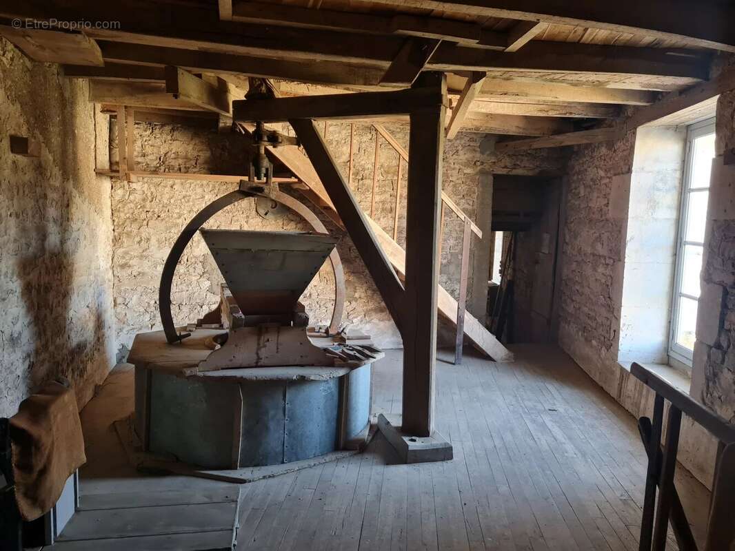 Maison à VERTEUIL-SUR-CHARENTE