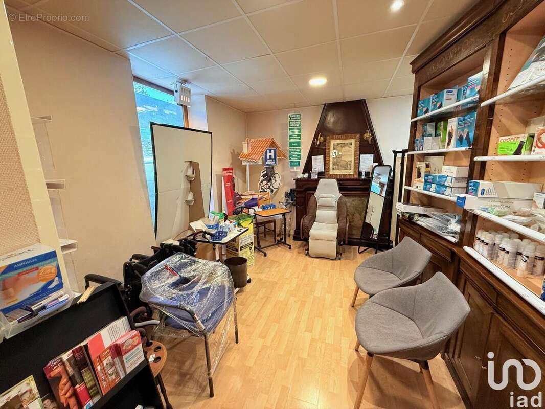 Photo 6 - Commerce à MONTBRUN-LES-BAINS