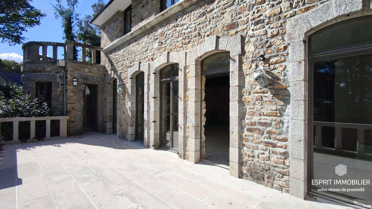 Maison à PONT-AVEN