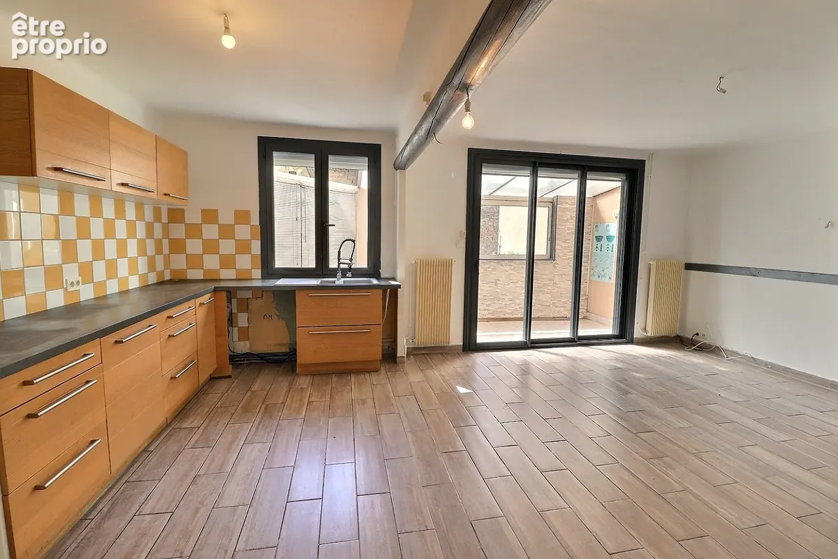 Maison à SORGUES