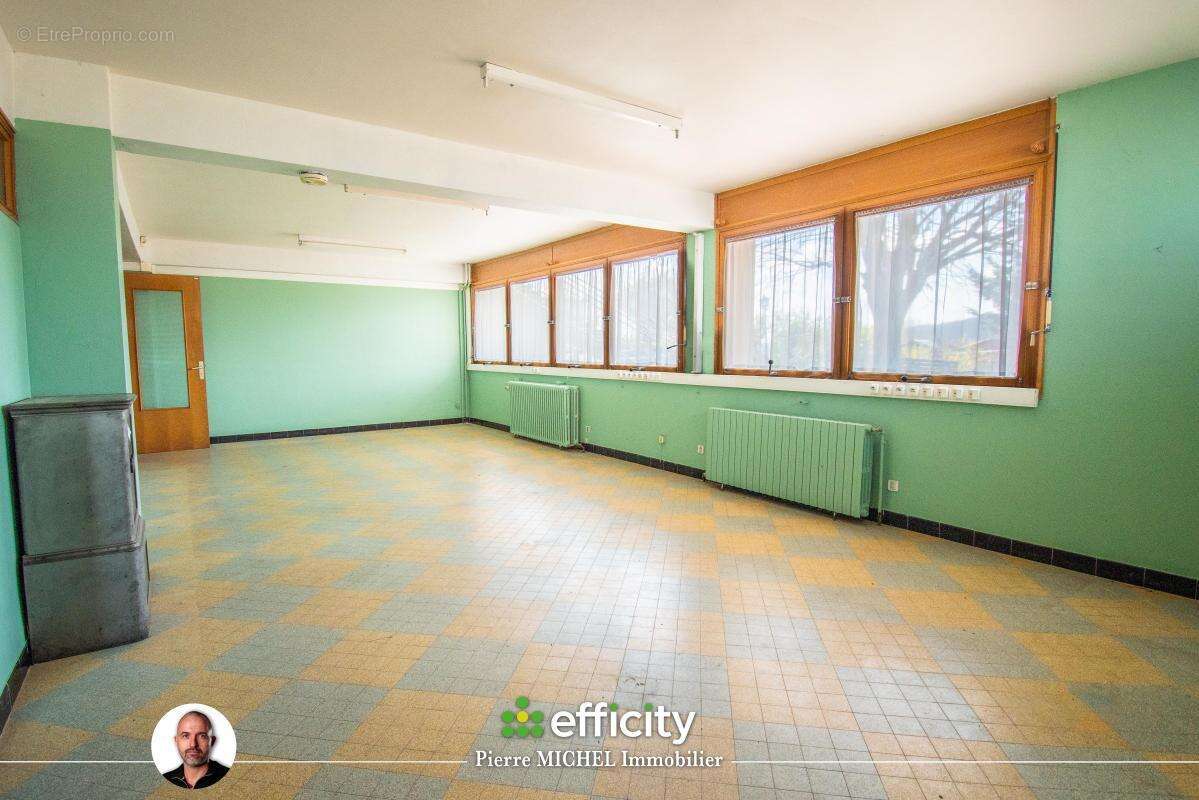 Appartement à MONTROTTIER