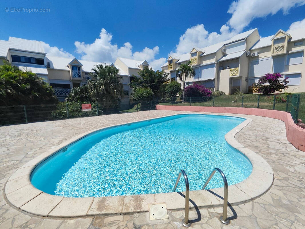 Appartement à LE GOSIER
