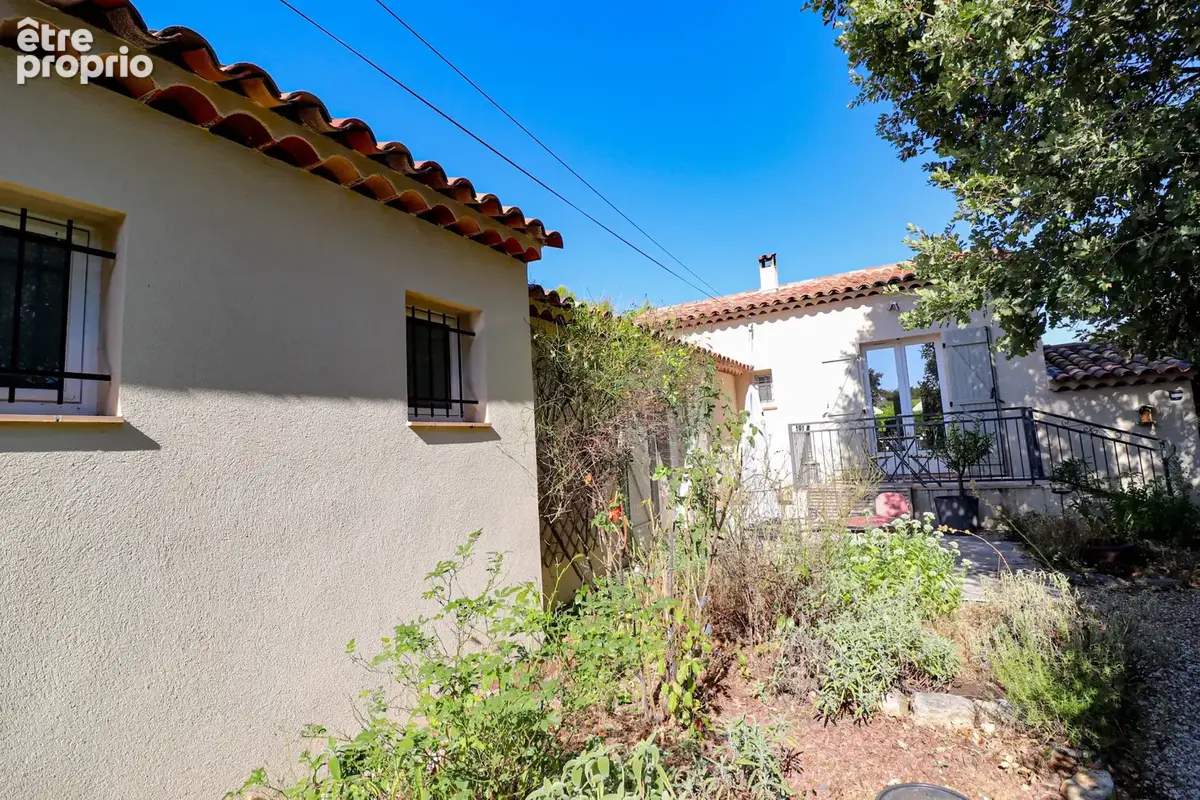 Villa plain pied 105m2 avec piscine et dependances - photo 29