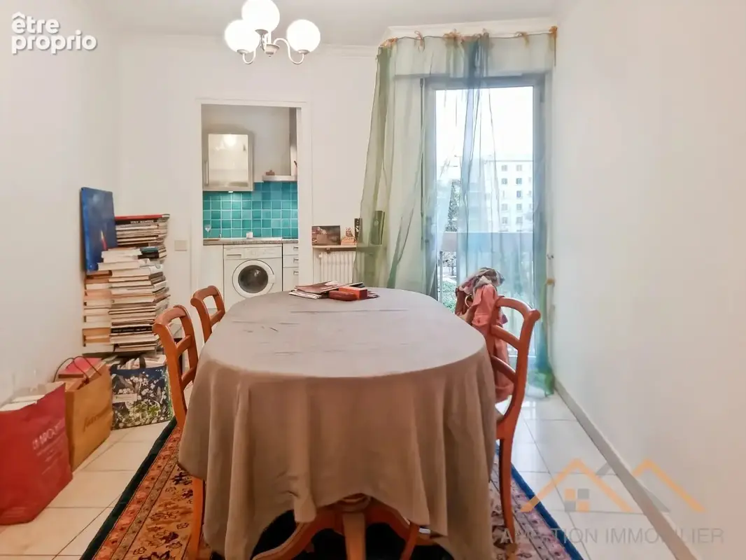 Paris 15 : Appartement familial idéalement agencé. - photo 4