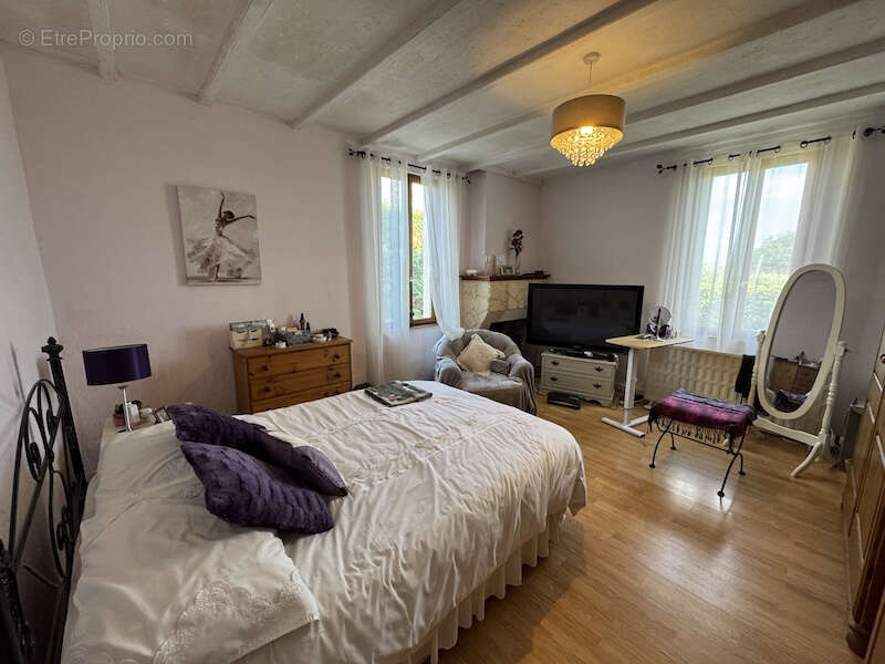 Maison à BOSCAMNANT