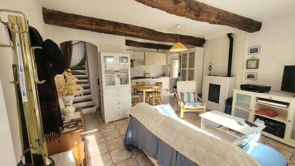 Maison à VENTENAC-EN-MINERVOIS