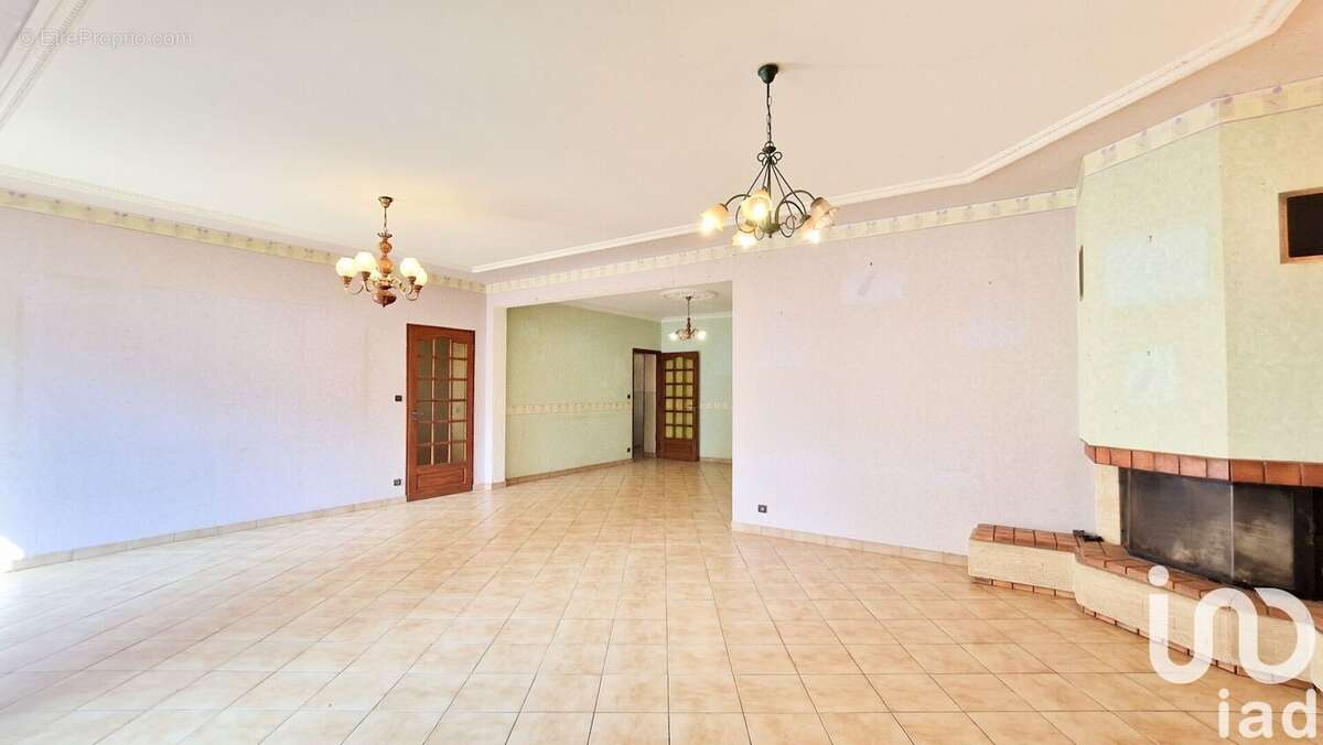 Photo 3 - Maison à LAMORVILLE