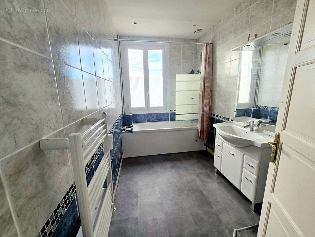 Maison à SAULT-DE-NAVAILLES