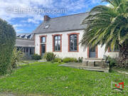 Maison à PLOUGRESCANT