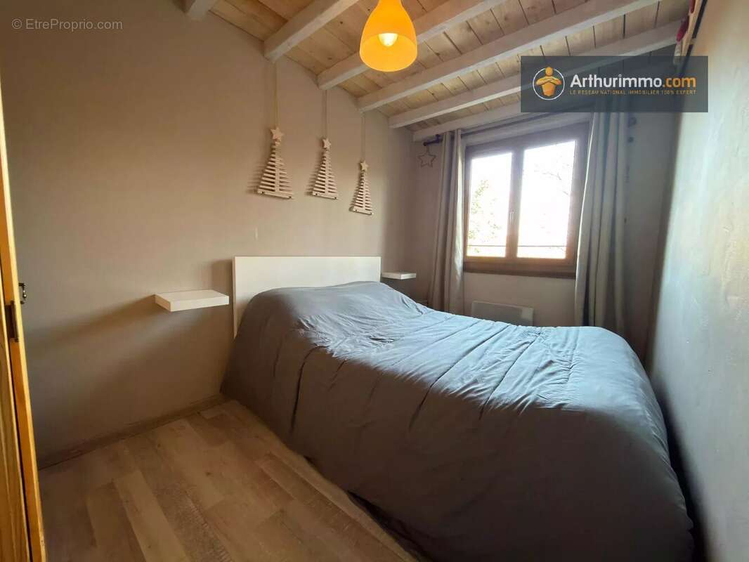 Maison à MONTFERRIER