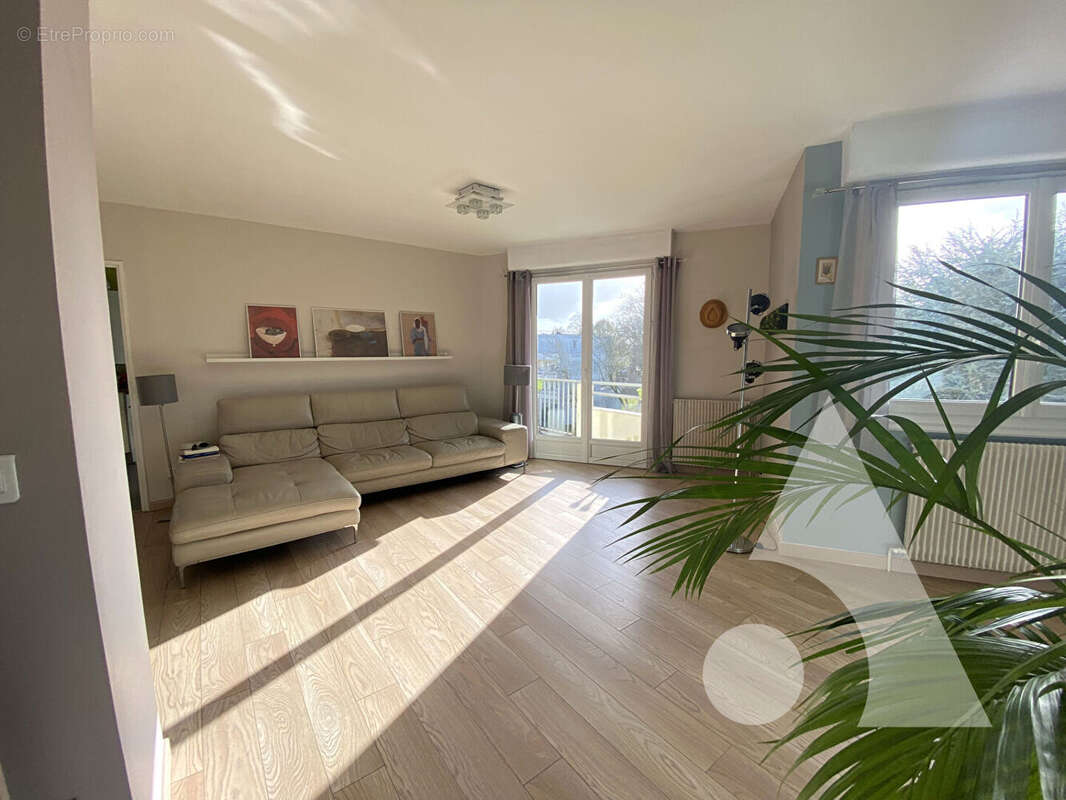 Appartement à CREPY-EN-VALOIS