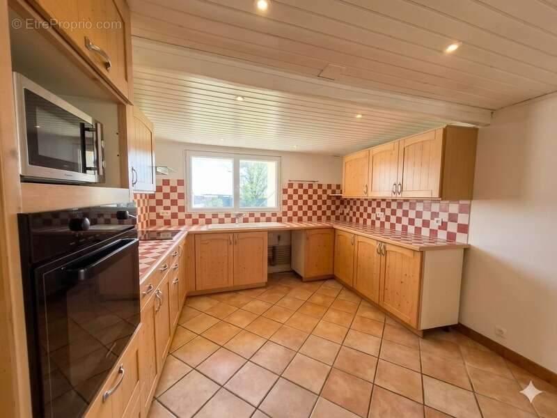 Maison à vendre 5 pièces LUSSANT (17) - photo 4