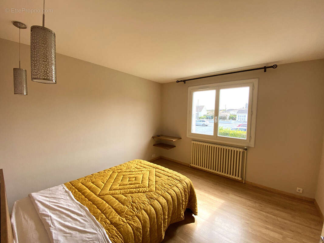 Maison à SAINT-LEGER-SOUS-CHOLET