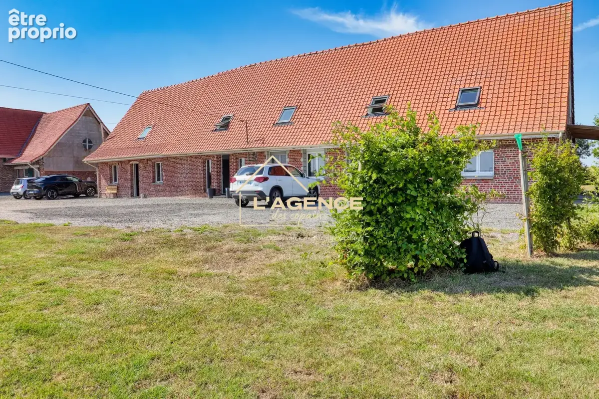 Maison 253 m² à Steenvoorde  - photo 2