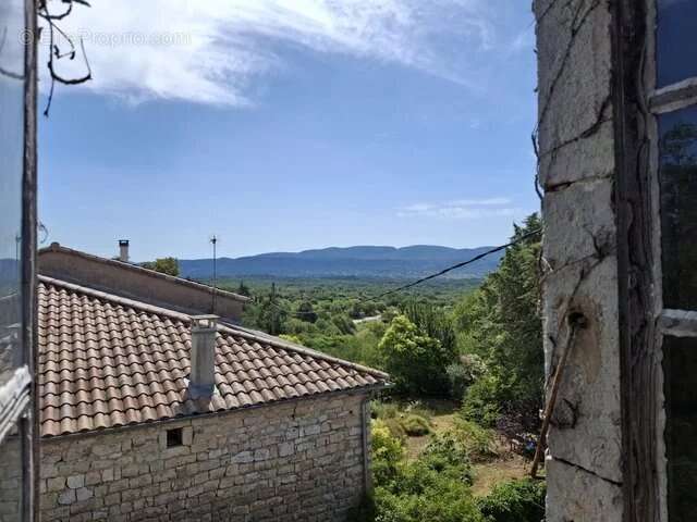 Maison à RUOMS