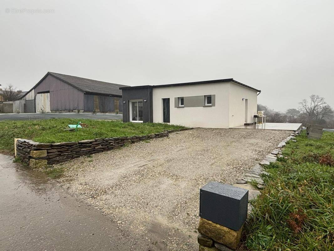 Maison à PONT-L&#039;ABBE