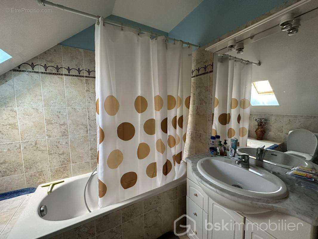 Maison à MORET-SUR-LOING