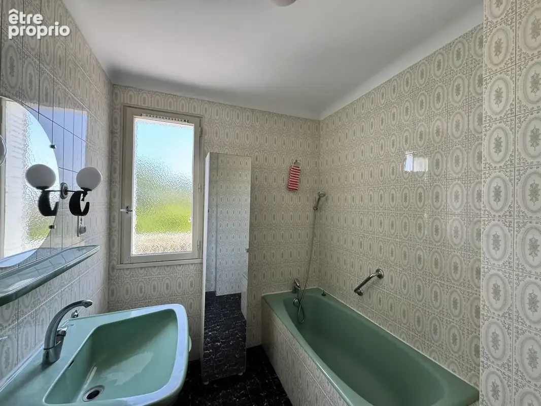 LA VOULTE-SUR-RHÔNE   Maison familiale de 136,7 m2 avec 4 chambres, sous-sol et garage - photo 6