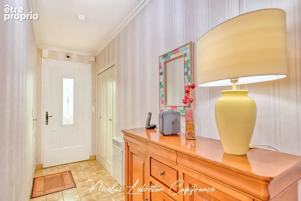 Exclusivité Capifrance - Pavillon de 163 m² – Au calme en impasse – DPE C – Proche Flers - photo 11