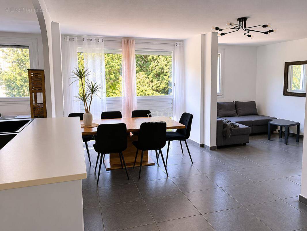 Appartement à MARIGNANE